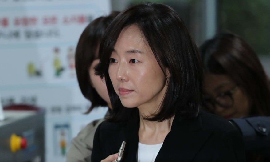 조윤선 2심 최후진술서 “시간을 되돌리고 싶다”