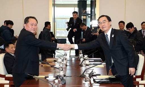 [한겨레 사설] 올림픽 넘어 ‘남북관계 개선’ 물꼬 튼 첫 만남