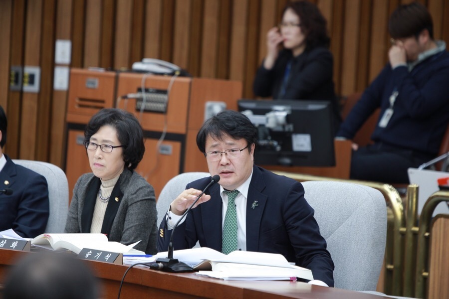 송기석 전 국민의당 의원. <한겨레> 자료사진