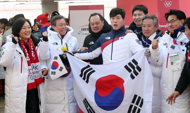 자유한국당 김진태 “박영선, 사과 않으면 형사 고발”