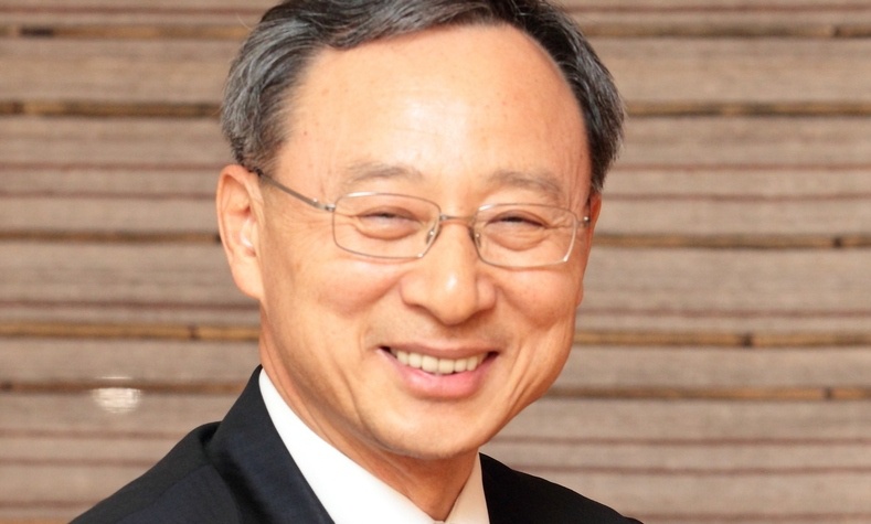 [단독] KT, 참여정부 인사들 사외이사로 영입 추진