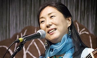 “광주항쟁 몰랐다면 오페라 가수나 상업음악 하고 있을지도”  