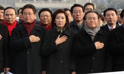 [한겨레 사설] ‘북 김영철 사살하라’는 야당, 무책임의 극치
