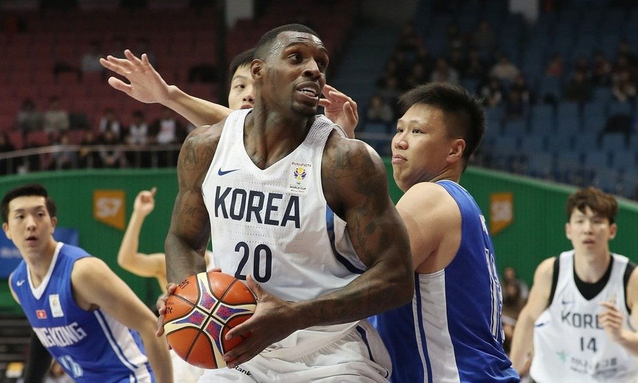 남자농구, FIBA 아시아예선 3차전 홍콩 대파