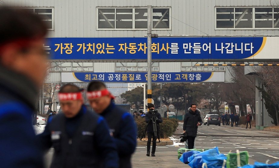 조선·자동차 고용한파…서비스업 ‘평창올림픽 효과’