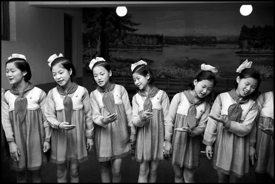 1978년 작 <평양, 북한>. 사진 학고재갤러리 제공