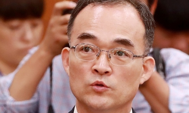 [한겨레 사설] 권한 다툼 속에 산으로 가는 ‘검찰 개혁-경찰 쇄신’