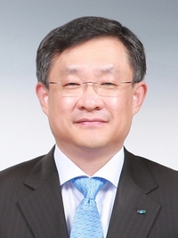 김민철 (주)두산 대표이사