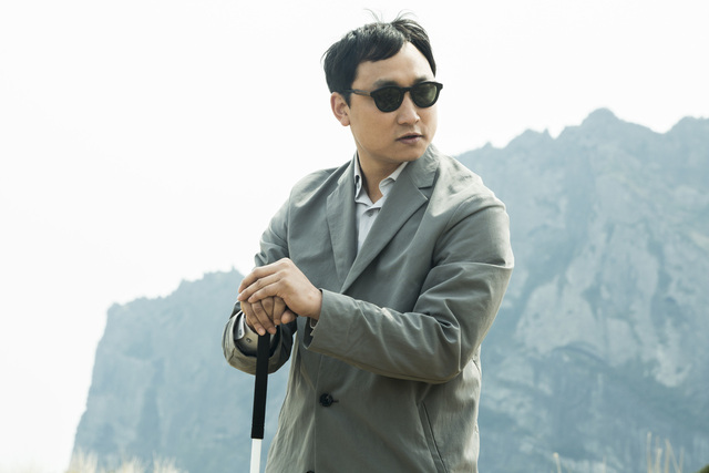 영화 <바람 바람 바람>에서 맹인 안마사 역으로 출연한 배우 양현민. 뉴(NEW) 제공