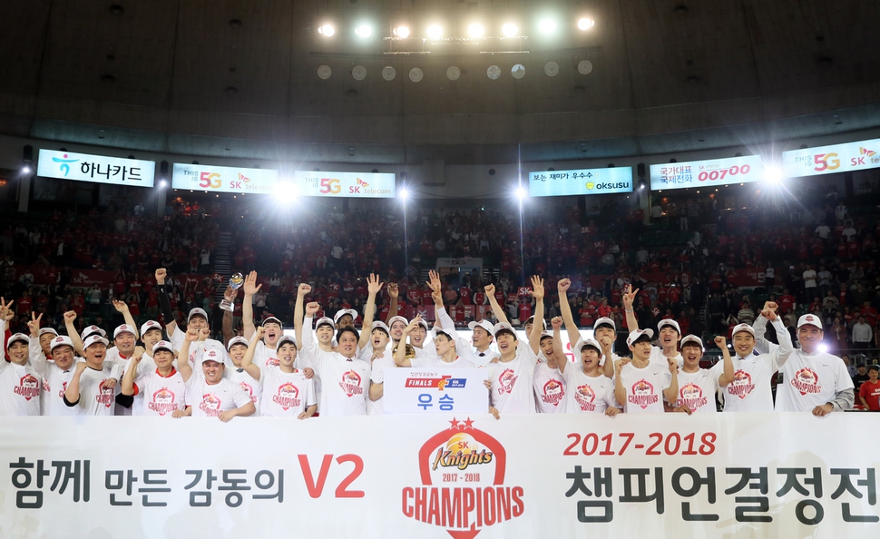18년 기다렸다…SK ‘V2’