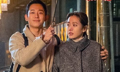 진보적 로맨스-익숙한 젠더 ‘달달한 줄타기’