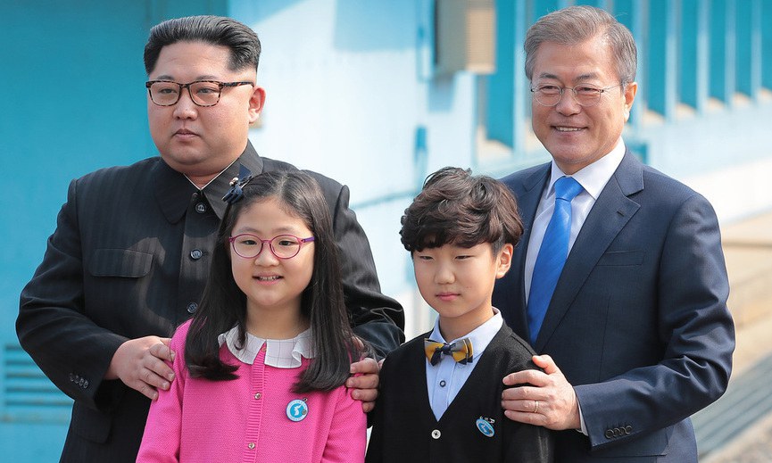 “군대 안가도 되냐며 농담도” 정상회담에 들뜬 학생들
