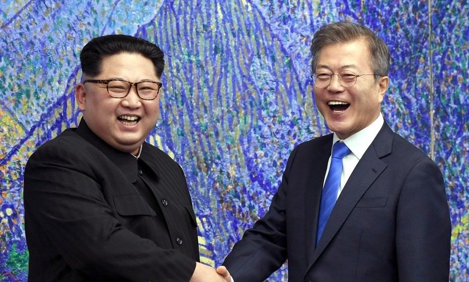 “핵실험장 공개 폐쇄” 김정은, 북미회담 앞 비핵화 투명성 선제조처