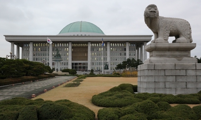 ‘지방선거 바로 전날’ 북미회담…여야, 손익계산 분주