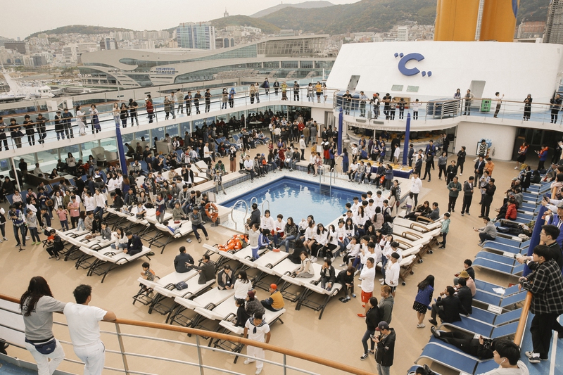 그린보트 출항 전 모습.   환경재단 제공