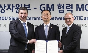 [한겨레 사설] 한국GM, 정상화 첫발 뗐지만 갈 길 멀다