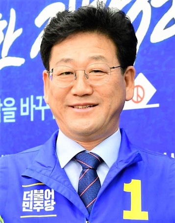 김정호 경남 김해을 국회의원 당선자.