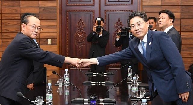 남북 ①개성~평양 ②고성~원산 도로 현대화 합의