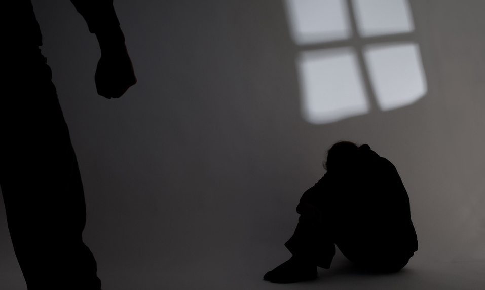 데이트 폭력 ‘삼진 아웃제’ 시행…구속수사 확대