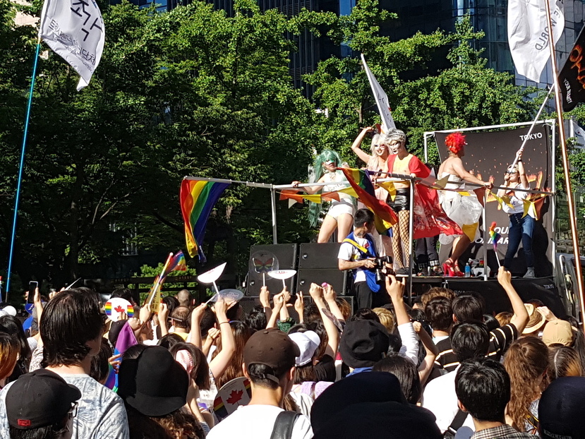   Citizens participating in the festival of queer culture are in a queer parade. Jae-woo Lim 