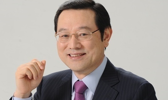 이용섭 “한국당 의원·지만원 5·18 진실 짓밟는 망언”