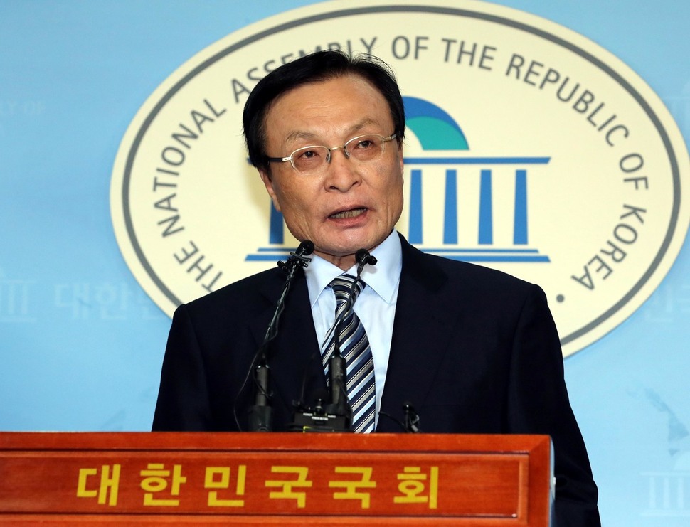 이해찬 더불어민주당 의원이 20일 오후 국회에서 당대표 출마선언문을 발표하고 있다.강창광 기자 chang@hani.co.kr.