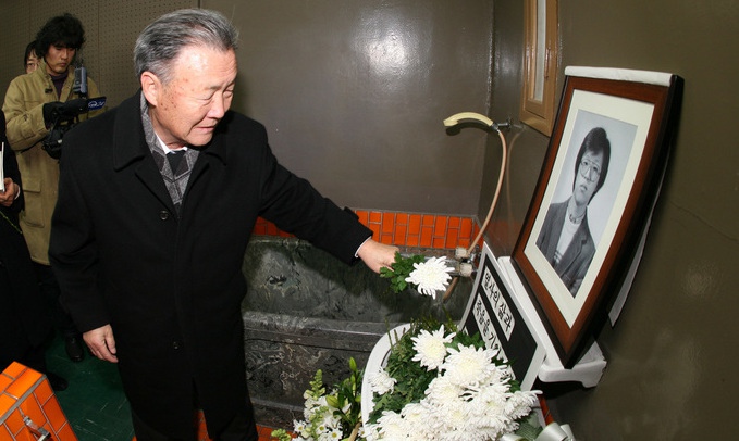[사설] 박종철이 남긴 질문, 박정기가 답한 30년