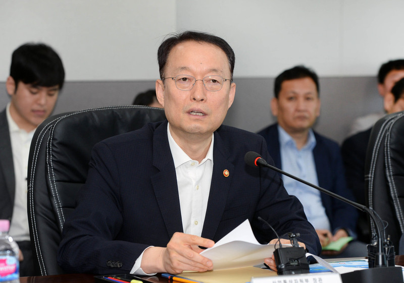 백운규 산업통상자원부 장관. 산업부 제공