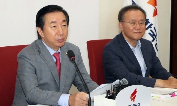 [사설] 북한산 석탄 반입, 지나친 정쟁화 옳지 않다