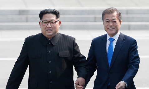 문 대통령 “남북관계, 북미 부수적 효과 아니다” 운전자론 재시동