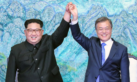 [사설] 국방백서 ‘적’ 표현 삭제, 논란 벌일 일 아니다 