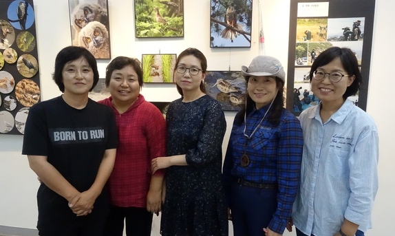 “고향 돌아와도 둥지 지을 곳 없는 제비 안타까워 찾아 나섰죠”