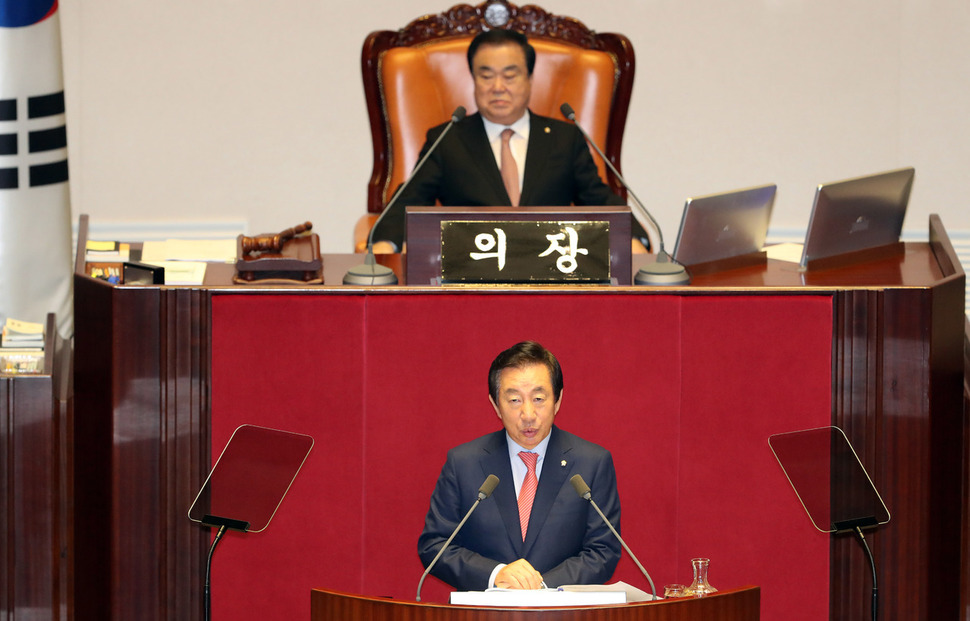 김성태 자유한국당 원내대표가 5일 국회 본회의장에서 교섭단체대표연설을 하고 있다. 김경호 선임기자 jijae@hani.co.kr