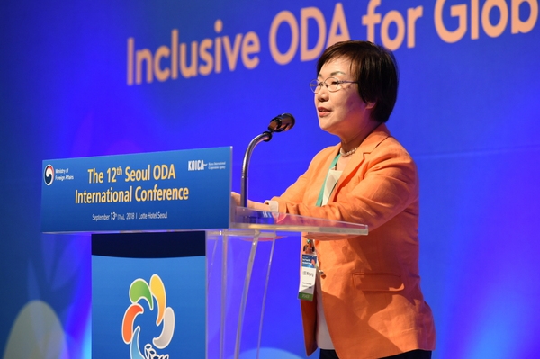 이미경 한국국제협력단 이사장이 13일 제12회 서울 ODA 국제회의에서 환영사를 하고 있다.