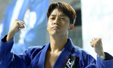 개그맨 허경환, 주짓수 대회 우승 “더 수련하겠다”