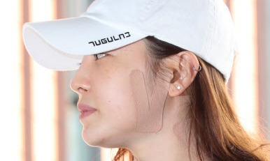 ‘멍자국에 붕대’ 구하라, 경찰 소환…“성실히 조사받겠다”