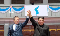 [속보] 남북정상 백두산 출발…문 대통령, 6시39분 숙소 나서