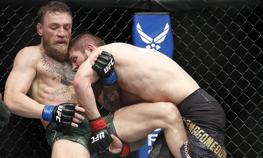 UFC 맥그리거, 결국 하빕에게 무너졌다…서브미션 패배