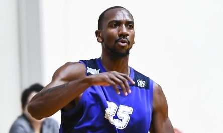 프로농구 개막 첫날부터 NBA 출신 ‘빅뱅’