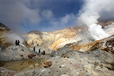 러시아 캄차카 반도 남쪽 무드놉스키 화산(2322m). 사진 이정아 기자