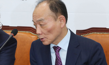 [사설] 자유한국당의 ‘전원책 경질 소동’이 남긴 것