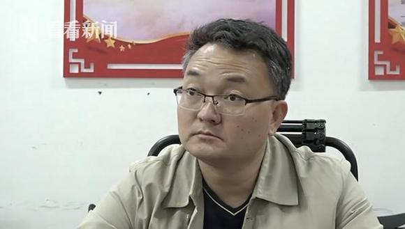 리중카이의 '파트너'라 할 수 있는 처이강 완비향 향장. 바이두 갈무리