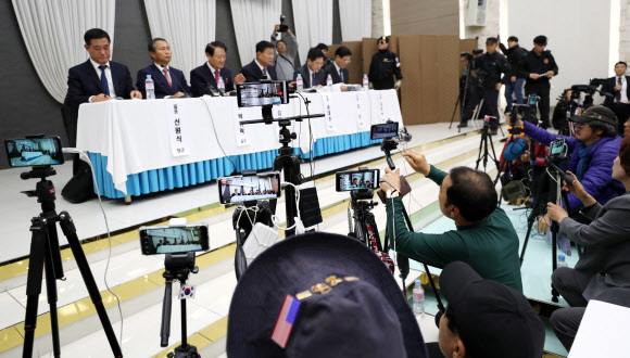 21일 오후 서울 용산구 전쟁기념관에서 ‘안보를 걱정하는 예비역 장성 일동’ 주최로 ‘9·19 남북 군사합의 토론회’가 열리고 있다. 연합뉴스