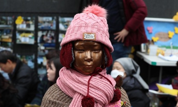 김복동 할머니 “아베 사죄 받는 일만 남아”