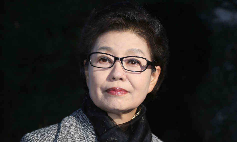 ‘1억 사기’ 박근령, 징역 1년6월·집유 2년 유죄 확정