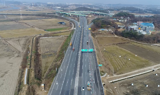 서해안고속도로 서평택 분기점(JCT)의 모습. 국토교통부 제공