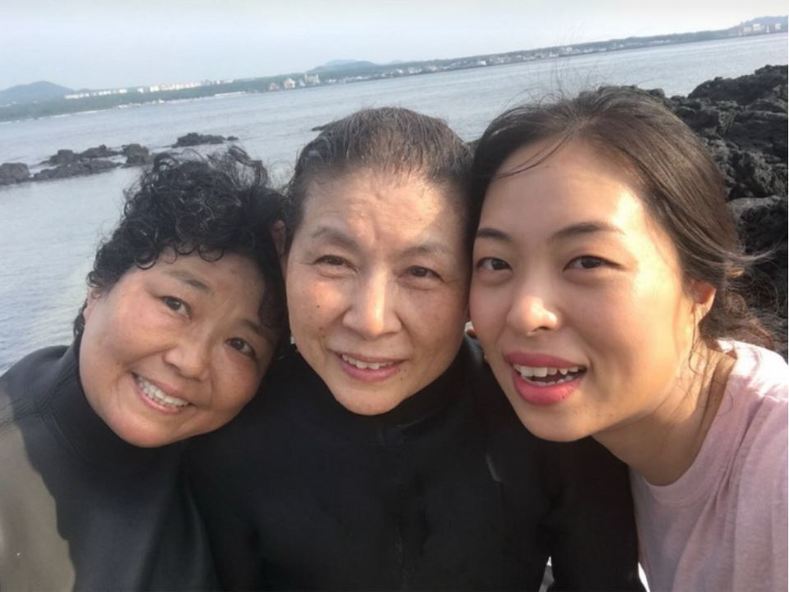 <어멍의 바당> 출연배우들. 한국방송 제공