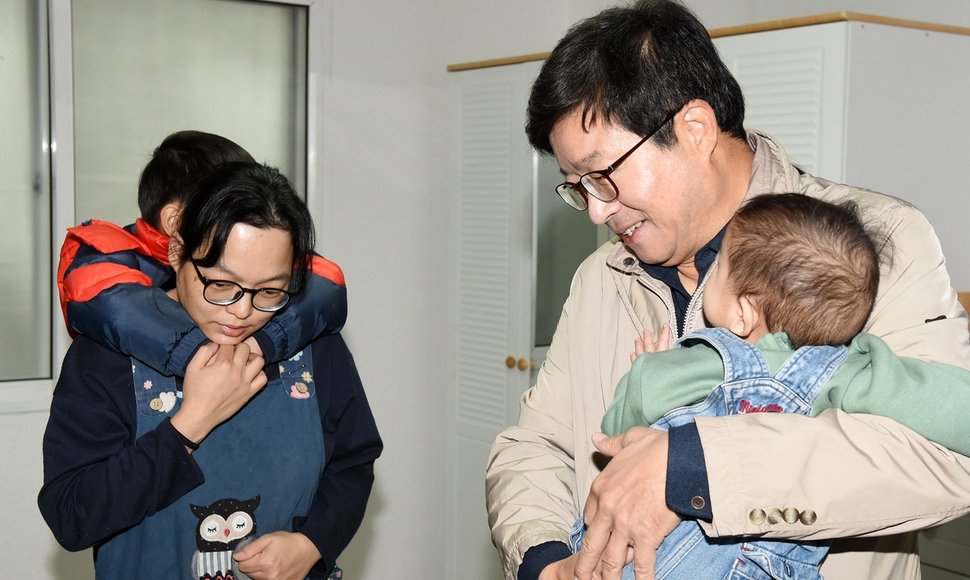 “수원 8자녀 가정에 집이 생겼어요”