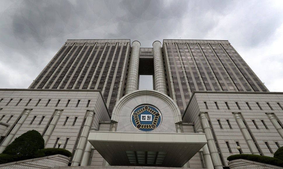 검사 실수로 사선변호인 없이 영장심사…법원 “구속 위법”