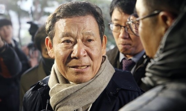 검찰 윤장현 전 광주시장 두번째 소환 조사 